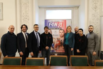 Sport e intrattenimento al Palabarbuto con la terza edizione di Fight 4 Naples