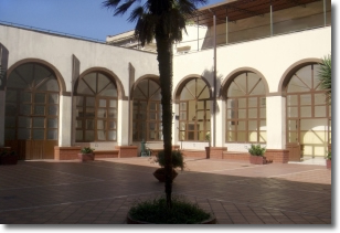 il chiostro di Santa Maria dell'Arco