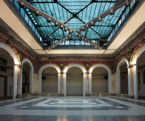 Il chiostro di Sant'Agostino alla Zecca