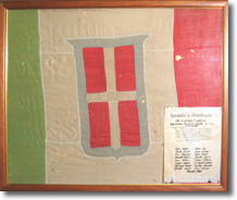 immagine della bandiera delle Quattro Giornate di Napoli