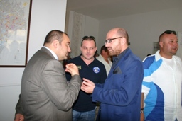 Fasi del confronto (7) (784 KB)