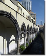 Chiesa dell'Incoronata: Via Medina