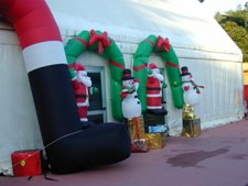 Scarica le foto dell'evento - Aspettando la Befana 2007 - Palaeden (373.15 KB)