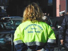 Scarica alcune foto dell'evento - Mezzi e personale PC (2.2 MB)