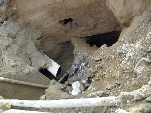 Voragine in Via Michelangelo Da Caravaggio (1) (1.19 MB)