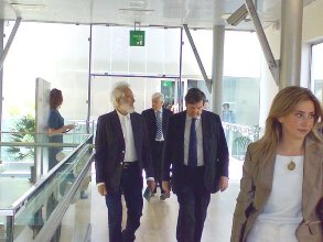 Autorità presenti all'inaugurazione (1.63 MB)