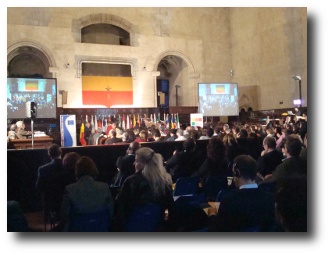 Foto dell'incontro inaugurale del Forum 