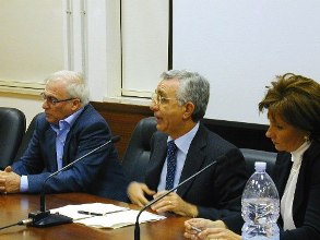  Convegno i sottosuoli napoletani (298.22 KB)
