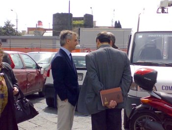L'Ass. Giorgio Nugnes in Piazza Mercato per l'emergenza in atto