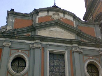 Basilica del Carmine in Piazza Mercato