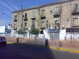 Dissesto statico edificio in Via Stadera (1) (1.34 MB)