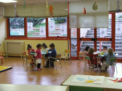 foto di bambini che giocano