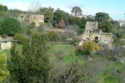 fabbricati rurali nella zona dello Scudillo