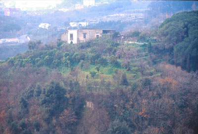 casale agricolo sulle pendici della collina di Capodimonte