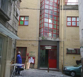 entrata esterna scuola