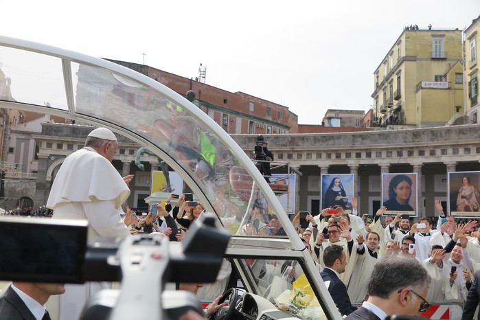 La celebrazione di Piazza del Plebiscito