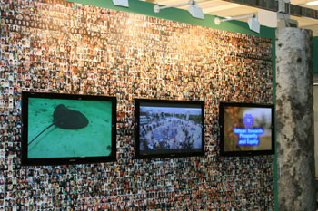 monitor ove scorrono filmati