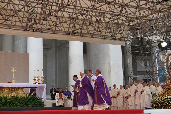 La celebrazione di Piazza del Plebiscito
