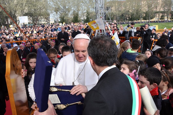  Scampia e la consegna delle chiavi della città