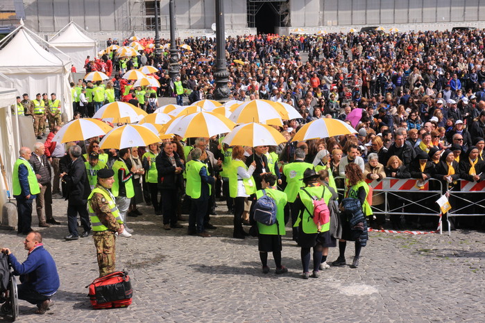 La celebrazione di Piazza del Plebiscito
