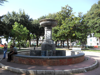  degli Incanti, piazza Salvatore Di Giacomo