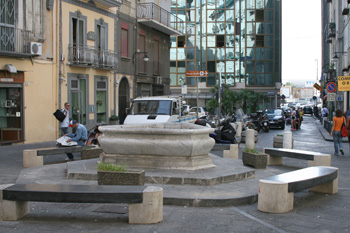  della pietra del pesce, borgo orefici 