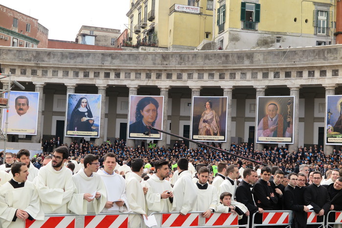 La celebrazione di Piazza del Plebiscito