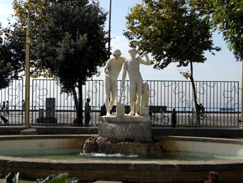  di Castore e Polluce, villa comunale 