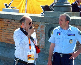 Il Dirigente Dr. Spagnuolo ed il Presidente Cimmino (1.05 MB)