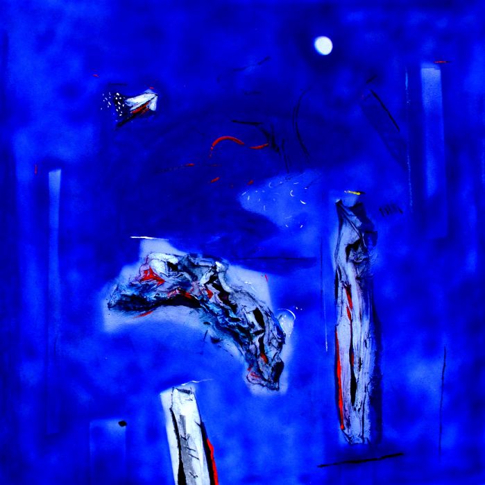 In principio: la materia e la luce, 2014, olio su tela garza e sabbia, cm. 125x125