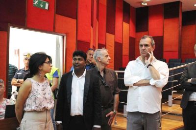 Il consigliere aggiunto con il sindaco de Magistris e l'assessora Sardu