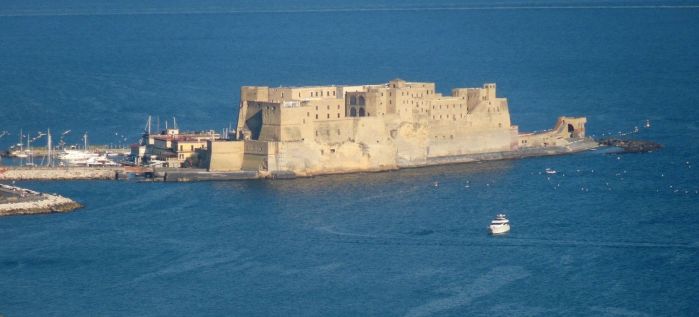 Castel dell'Ovo visto dall'alto