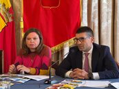 "Napoli Differente nel Cuore"