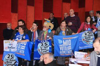 Acqua Bene Comune: il 9 marzo il Consiglio Comunale ha approvato due fondamentali documenti per garantire l'acqua pubblica