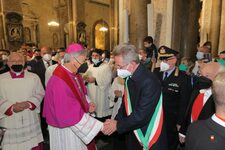 Un momento della celebrazione al Duomo e della processione