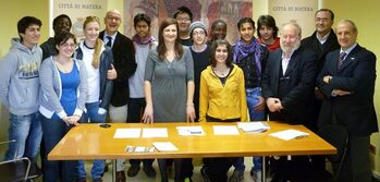 foto di studenti e professori 