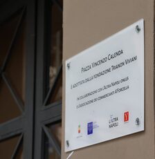 La Fondazione Trianon 'adotta' piazza Calenda 