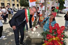 Una foto delle celebrazioni in ricordo del giudice Falcone a piazza Municipio