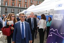 Al via 'Salute per Tutti'. Cittadini in fila per screening sanitari gratuiti