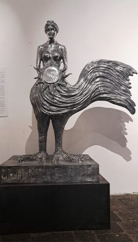 Presentata l’opera “Parthenope” di Lello Esposito per i 2500 anni di Napoli