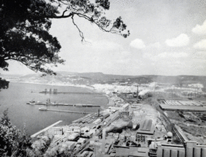 Una vecchia foto dell'area dell'ex Italsider a Bagnoli