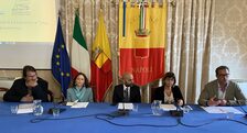 Una foto della presentazione del progetto in Sala Giunta a Palazzo San Giacomo