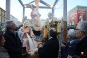 La Natività a grandezza naturale in piazza Municipio fino all'8 gennaio